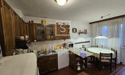 Trosoban stan, Rijeka, Srdoči, najam, 750 €, 65 m2