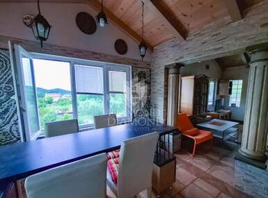 Cetvorosoban stan, Poreč, prodaja, 248000 €, 121 m2