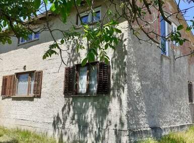 Kuca, Tinjan, prodaja, 250000 €, 0 m2