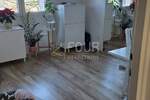Trosoban stan, Rijeka, Srdoči, prodaja, 311250 €, 70 m2