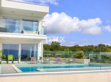 Trosoban stan, Krk, Linardići, prodaja, 460000 €, 79 m2