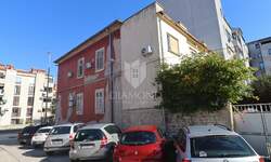 Stan, Pula, Centar, prodaja, 400000 €, 420 m2