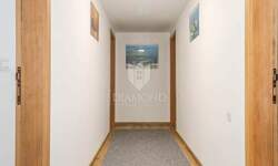 Stan, Pula, Centar, prodaja, 570000 €, 400 m2