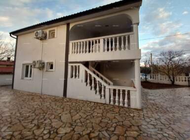 Kuca, Ližnjan, prodaja, 350000 €, 165 m2