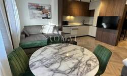 Jednosoban stan, Rijeka, Gornja Vežica, najam, 650 €, 40 m2