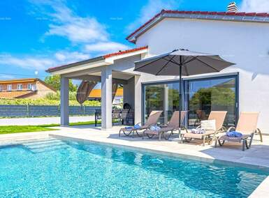 Kuca, Medulin, Pomer, prodaja, 600000 €, 156 m2