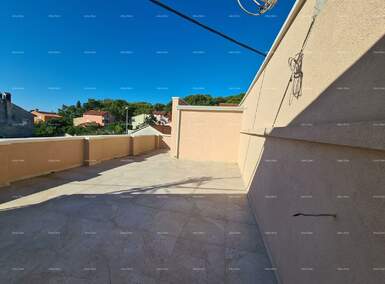 Kuca, Pula, prodaja, 285000 €, 150 m2