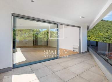 Trosoban stan, Opatija, Opatija - Centar, prodaja, 825500 €, 120 m2