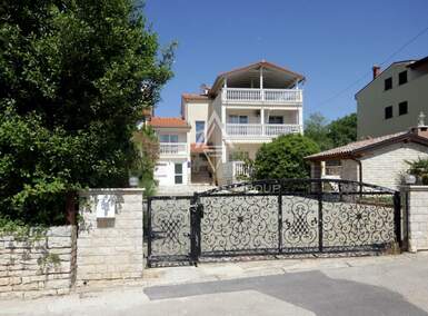 Kuca, Medulin, Banjole, prodaja, 986000 €, 420 m2