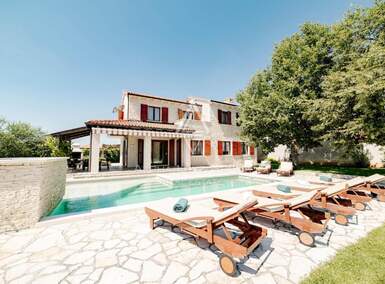 Kuca, Višnjan, prodaja, 630000 €, 219 m2