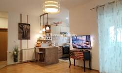 Cetvorosoban stan, Viškovo, Marinići, prodaja, 298000 €, 81 m2