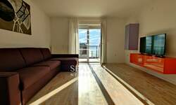 Trosoban stan, Kastav, najam, 1200 €, 85 m2