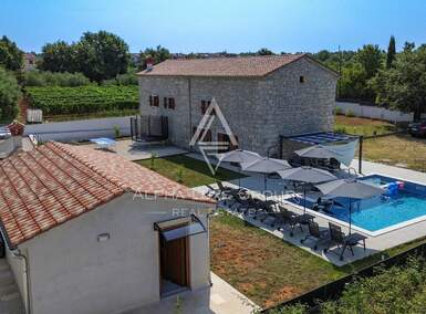 Kuca, Svetvinčenat, prodaja, 740000 €, 220 m2