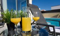 Kuca, Novalja, prodaja, 800000 €, 230 m2