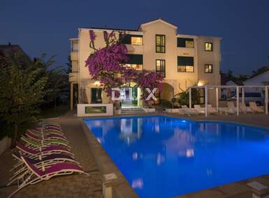 Kuca, Novalja, prodaja, 5200000 €, 1180 m2