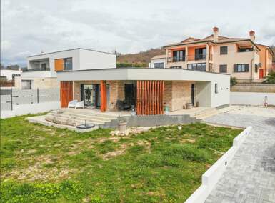 Kuca, Kanfanar, prodaja, 550000 €, 134 m2