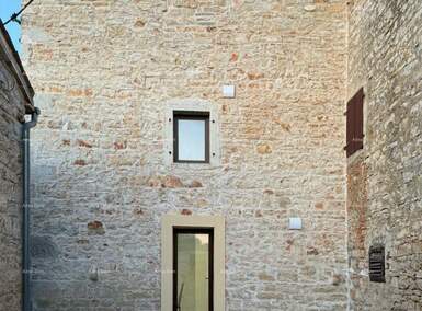 Kuca, Poreč, prodaja, 402000 €, 180 m2