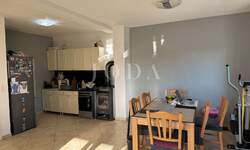 Trosoban stan, Jelenje, Dražice, prodaja, 242000 €, 80 m2