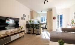 Trosoban stan, Labin, prodaja, 320000 €, 86 m2