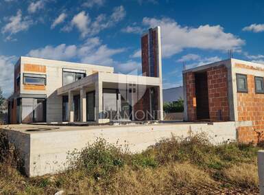 Kuca, Sveti Lovreč, prodaja, 412500 €, 186 m2