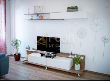 Trosoban stan, Rijeka, Belveder, prodaja, 187000 €, 50 m2