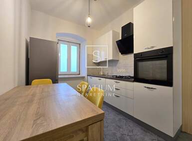 Dvosoban stan, Rijeka, Centar, najam, 800 €, 56 m2