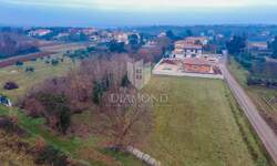 Zemljiste, Umag, prodaja, 350000 €, 3672 m2