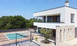 Kuca, Fažana, Peroj, prodaja, 999000 €, 342 m2