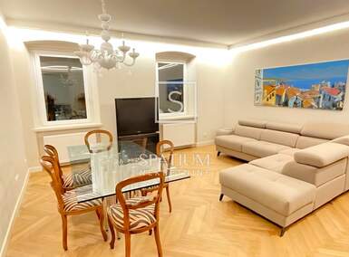 Dvosoban stan, Rijeka, Centar, najam, 900 €, 61 m2