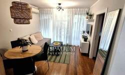 Trosoban stan, Rijeka, Donja Vežica, prodaja, 295000 €, 52 m2