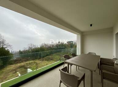 Trosoban stan, Lovran, najam, 2000 €, 85 m2