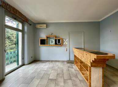 Dvosoban stan, Opatija, Opatija - Centar, najam, 1000 €, 90 m2