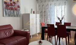 Trosoban stan, Rijeka, Gornja Vežica, prodaja, 332000 €, 67 m2