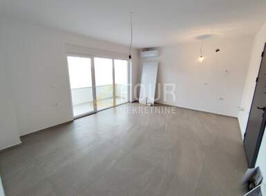 Trosoban stan, Medulin, prodaja, 171000 €, 58 m2