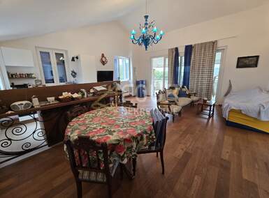 Trosoban stan, Cres, prodaja, 450000 €, 120 m2