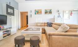 Cetvorosoban stan, Pula, Stoja, prodaja, 225000 €, 95 m2