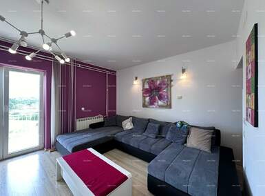 Trosoban stan, Pula, prodaja, 315000 €, 130 m2