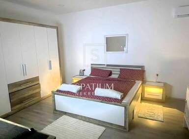 Kuca, Matulji, prodaja, 450000 €, 250 m2