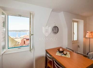 Jednosoban stan, Rovinj, prodaja, 300000 €, 36 m2
