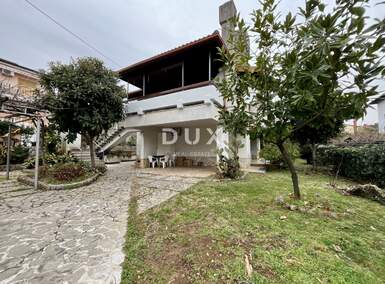 Kuca, Lovran, prodaja, 950000 €, 250 m2