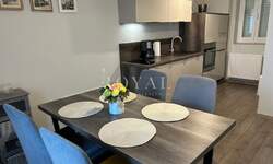 Dvosoban stan, Bakar, Praputnjak, najam, 700 €, 60 m2