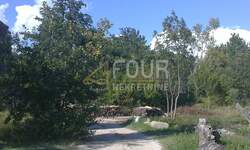 Zemljiste, Buzet, Hum, prodaja, 177000 €, 17635 m2