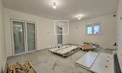 Trosoban stan, Viškovo, prodaja, 245000 €, 89 m2