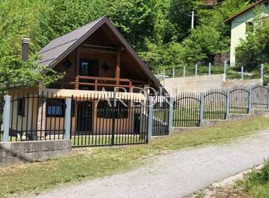 Kuca, Čabar, Gerovski Kraj, prodaja, 182000 €, 120 m2