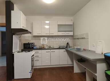 Cetvorosoban stan, Rijeka, Zamet, najam, 2000 €, 114 m2