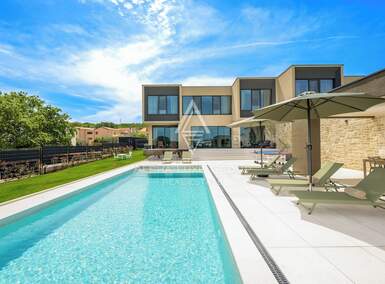 Kuca, Rovinj, prodaja, 990000 €, 250 m2