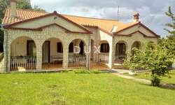 Kuca, Rovinj, prodaja, 595000 €, 300 m2