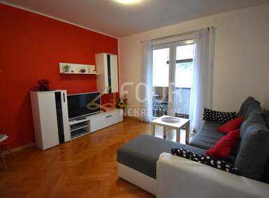 Trosoban stan, Opatija, Oprić, prodaja, 270000 €, 57 m2