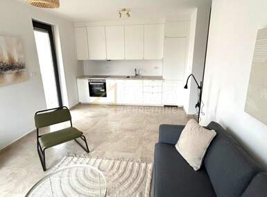 Trosoban stan, Medulin, prodaja, 249000 €, 68 m2