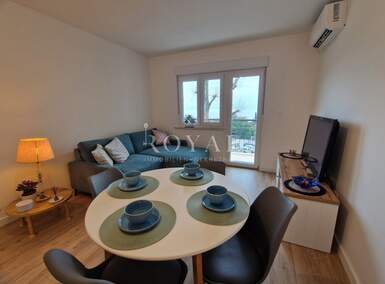 Trosoban stan, Lovran, najam, 900 €, 60 m2